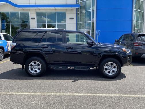 2021 Toyota 4Runner SR5
