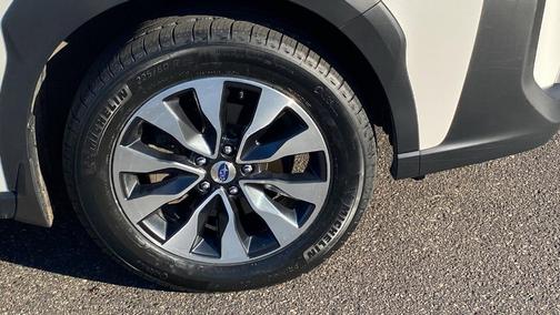 2023 Subaru Outback Touring