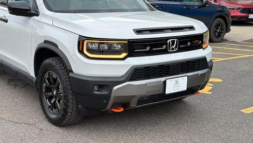 Platinum White Pearl 2026 Honda Passport TrailSport