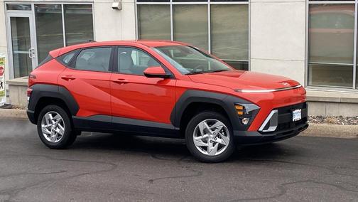 2025 Hyundai KONA SE
