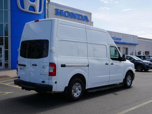 2021 Nissan NV Cargo NV3500 HD SV V8