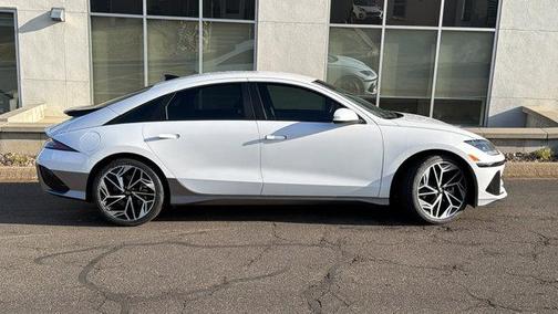White 2024 Hyundai IONIQ 6 SEL