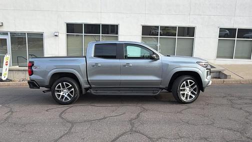 Sterling Gray Metallic 2024 Chevrolet Colorado Z71