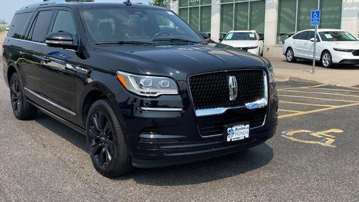 2023 Lincoln Navigator L Reserve