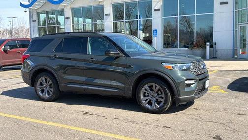 2023 Ford Explorer XLT
