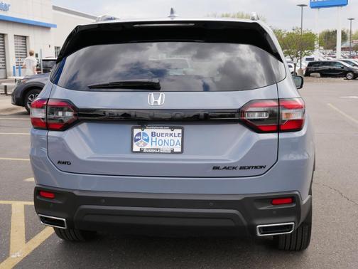 2025 Honda Pilot Black Edition