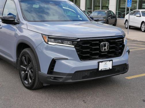 2025 Honda Pilot Black Edition
