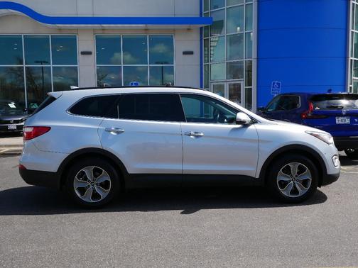 2014 Hyundai SANTA FE GLS