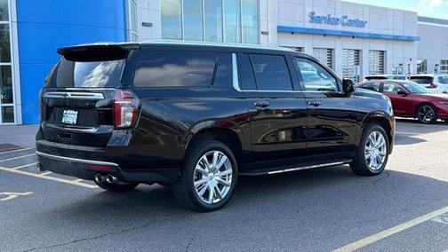 2023 Chevrolet Suburban High Country