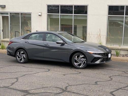 2025 Hyundai ELANTRA HEV Limited