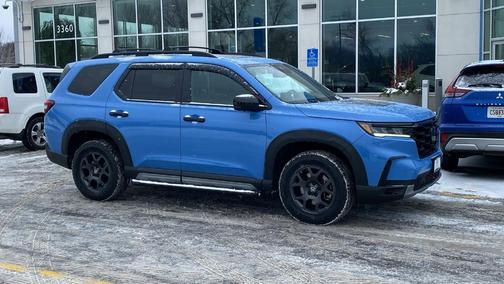 2023 Honda Pilot TrailSport