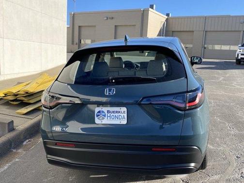 2025 Honda HR-V LX
