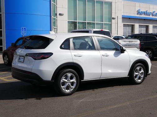 2025 Honda HR-V LX