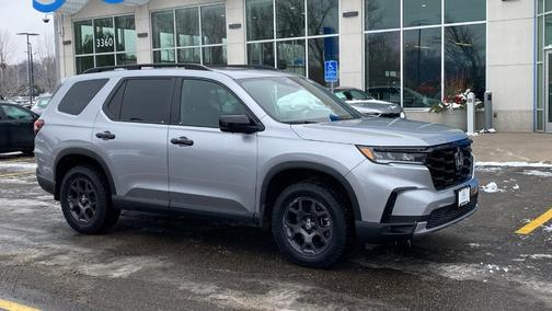 2023 Honda Pilot TrailSport