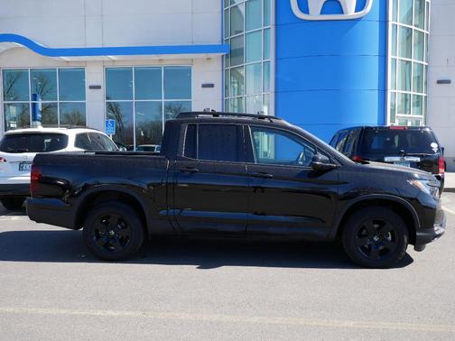 2024 Honda Ridgeline Black Edition