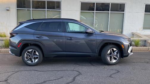 2025 Hyundai TUCSON Hybrid SEL Convenience