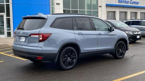 2022 Honda Pilot Black Edition