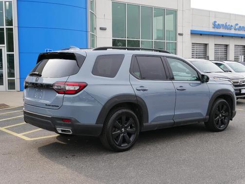 2025 Honda Pilot Black Edition