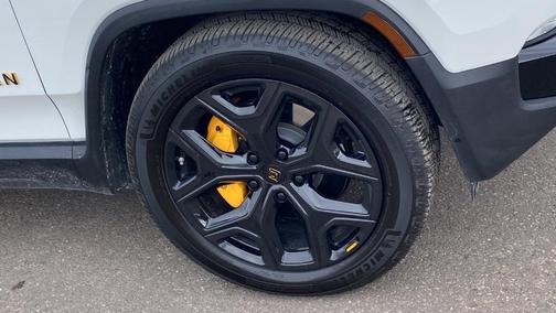 2022 Rivian R1S Launch Edition