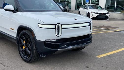 2022 Rivian R1S Launch Edition