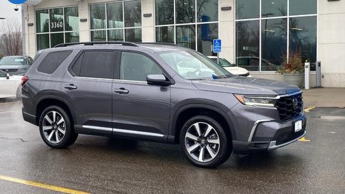 2025 Honda Pilot Touring