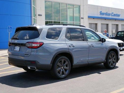 2025 Honda Pilot Sport