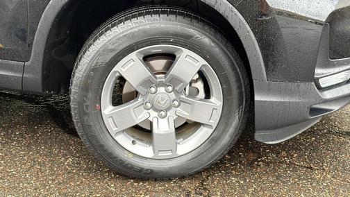Crystal Black Pearl 2025 Honda Ridgeline TrailSport