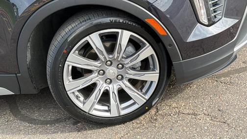 Metallic 2022 Cadillac XT4 Premium Luxury