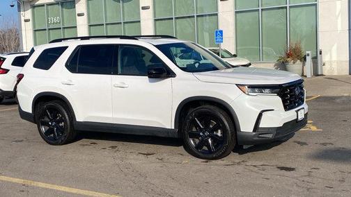 2025 Honda Pilot Black Edition