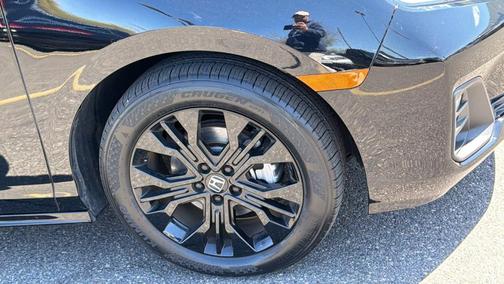 Crystal Black Pearl 2025 Honda Odyssey Sport-L
