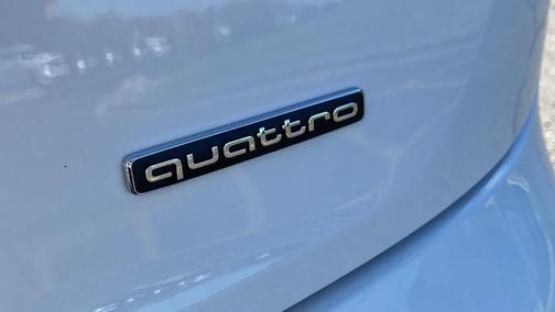 2023 Audi Q5 45 S line quattro Premium