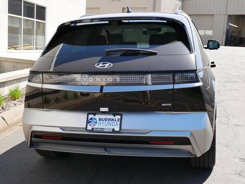 2025 Hyundai IONIQ 5 Limited
