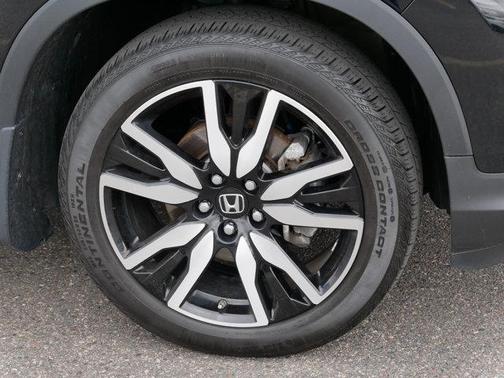 2022 Honda Pilot Touring 7-Passenger
