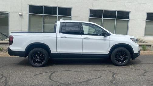 Platinum White Pearl 2026 Honda Ridgeline Black Edition