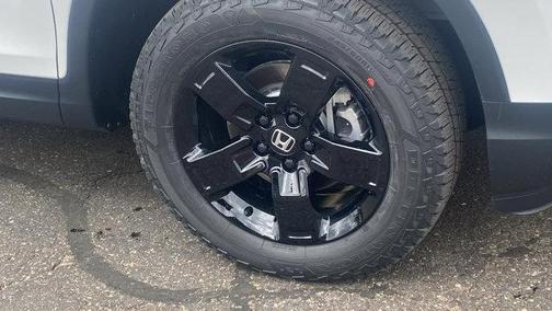 Platinum White Pearl 2026 Honda Ridgeline Black Edition