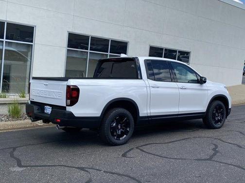 2025 Honda Ridgeline Black Edition