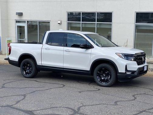 2025 Honda Ridgeline Black Edition