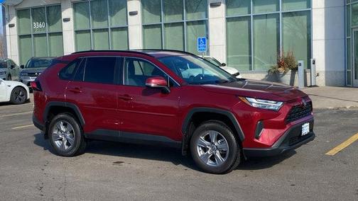 2024 Toyota RAV4 XLE