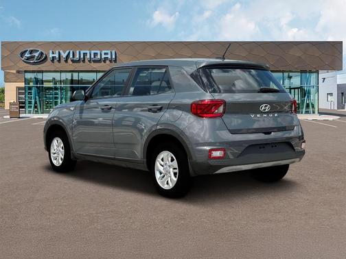 2025 Hyundai VENUE SE