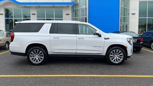 2022 GMC Yukon XL Denali