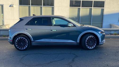 2024 Hyundai IONIQ 5 Limited