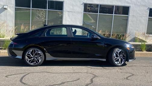 Onyx Black 2025 Hyundai IONIQ 6 SEL