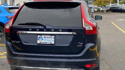 2017 Volvo XC60 T6 Dynamic