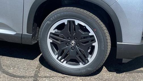 Solar Silver Metallic 2026 Honda Pilot Sport
