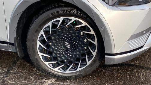 2024 Hyundai IONIQ 5 Limited