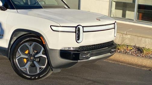 2022 Rivian R1T Adventure Package