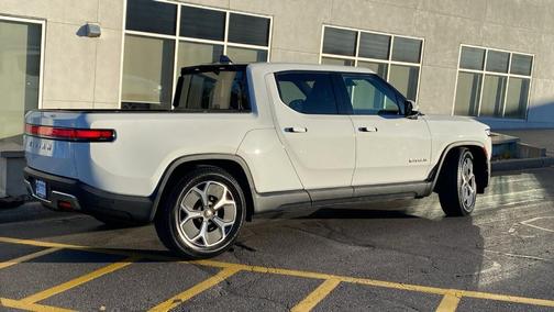 2022 Rivian R1T Adventure Package