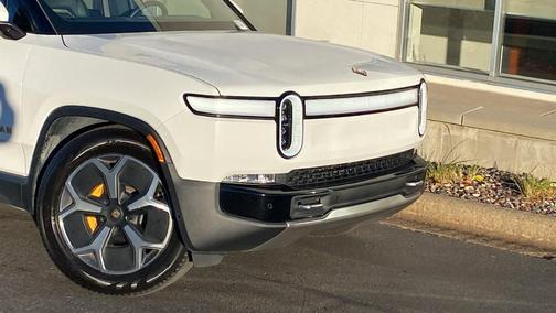 2022 Rivian R1T Adventure Package