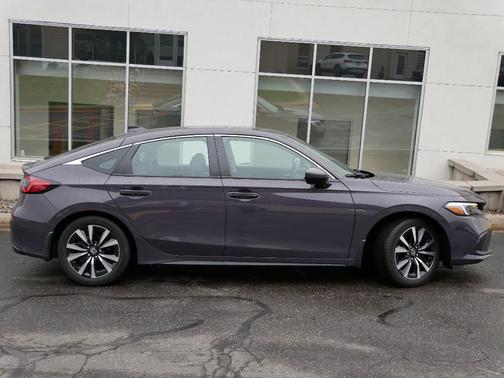 2022 Honda Civic EX-L