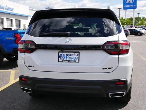 2025 Honda Pilot Sport